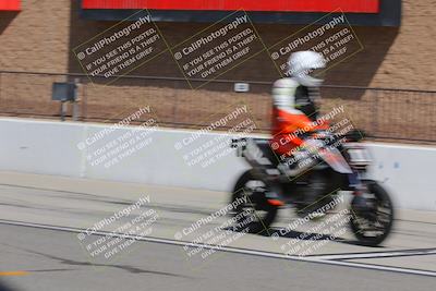media/Aug-27-2022-Fastrack Riders (Sat) [[c588535105]]/Level 2/Session 1 Start Finish/